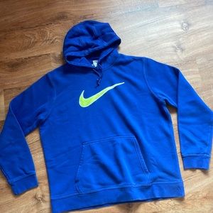 Nike Men’s Hoodie Size XL
